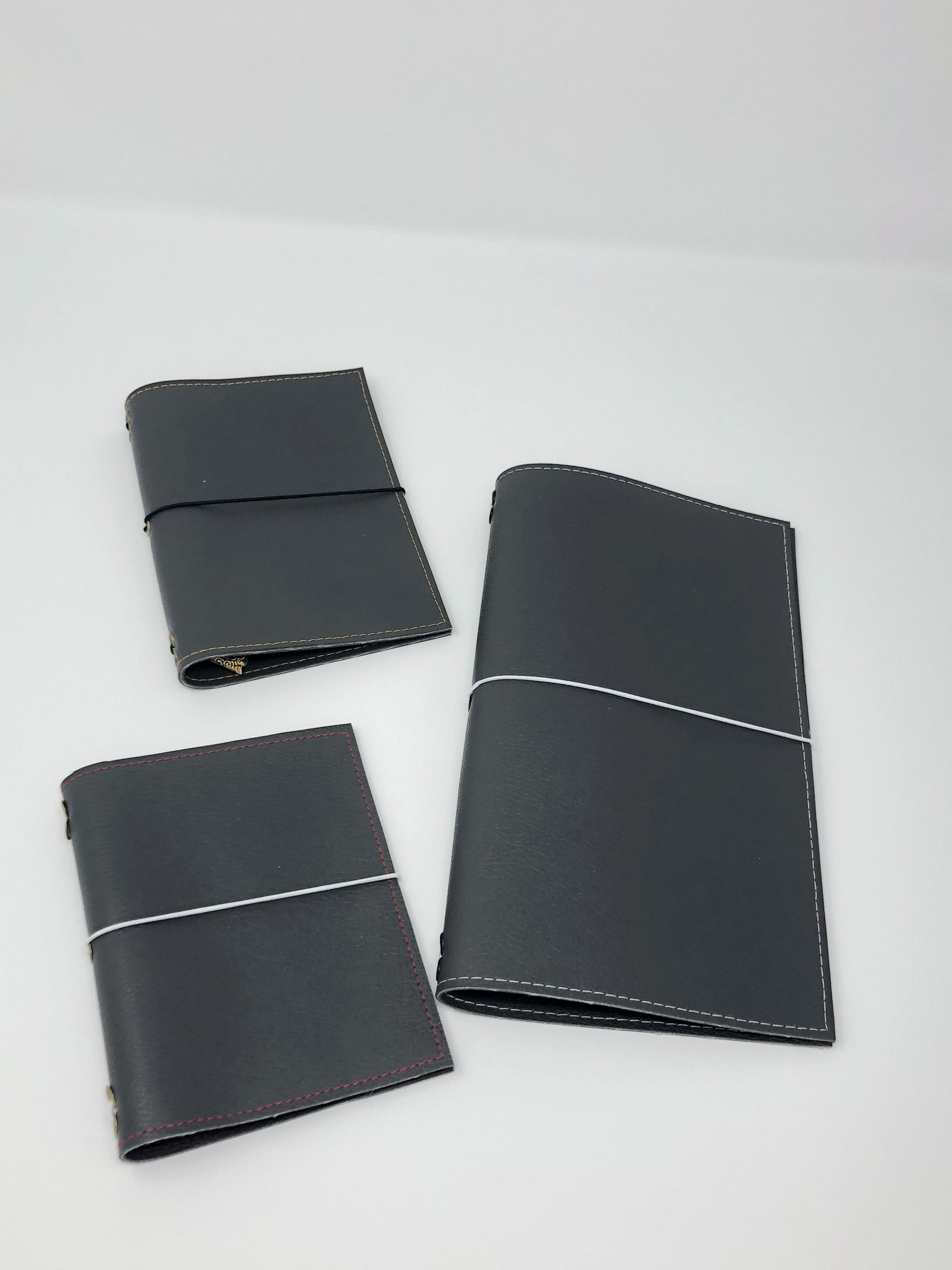 Charcoal Grey- Traveler's Notebook Cover image 1