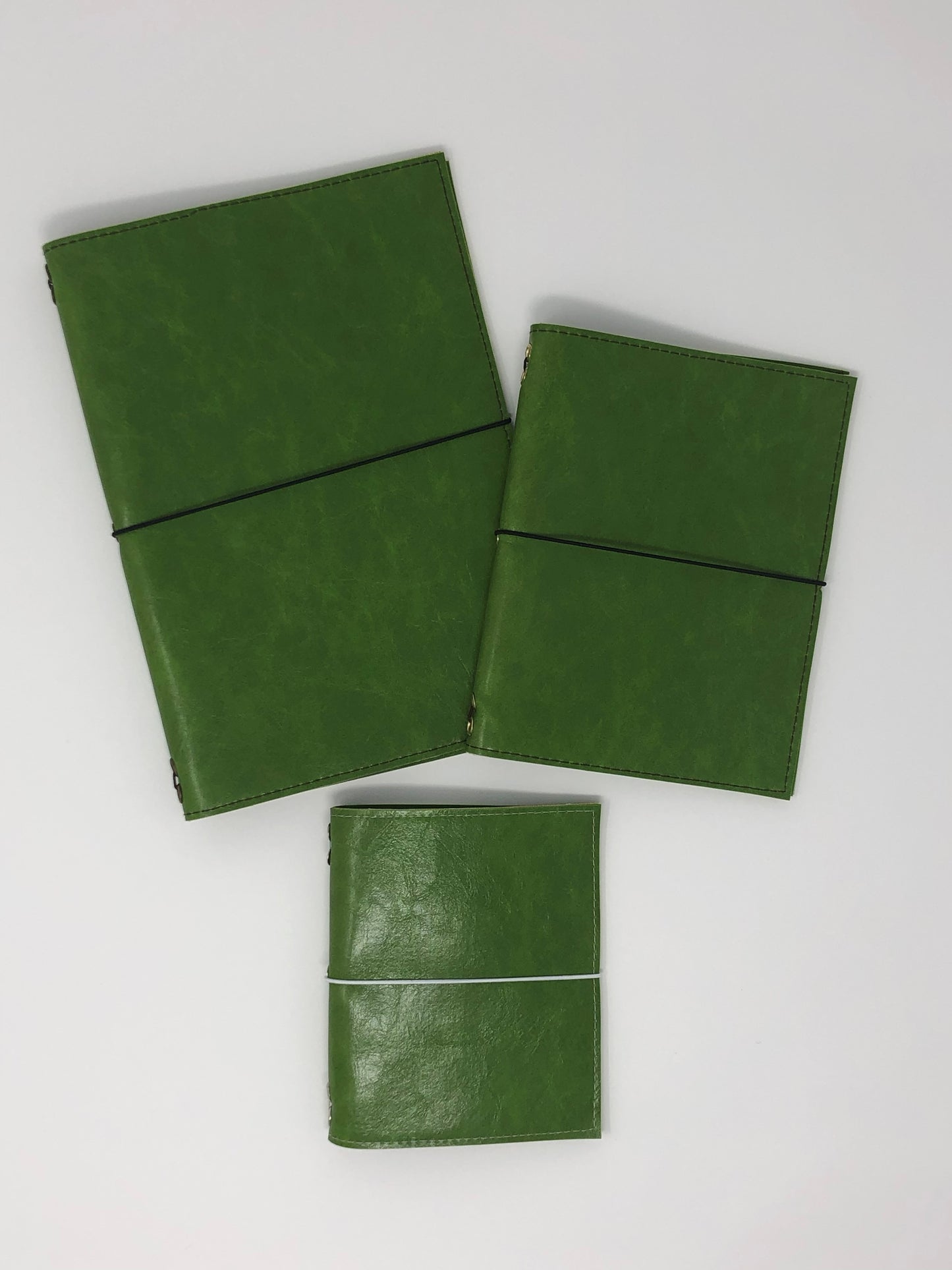 Green Pear -  Traveler's Notebook Cover image 0